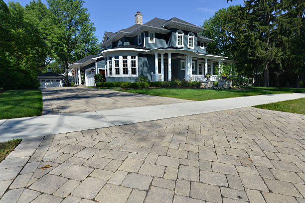 Paver Driveway Replacement in Old River Winfree, TX