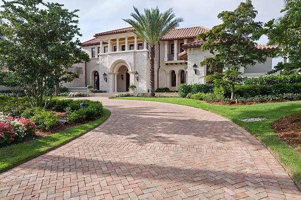 Trusted Old River Winfree, TX Driveway Pavers Experts